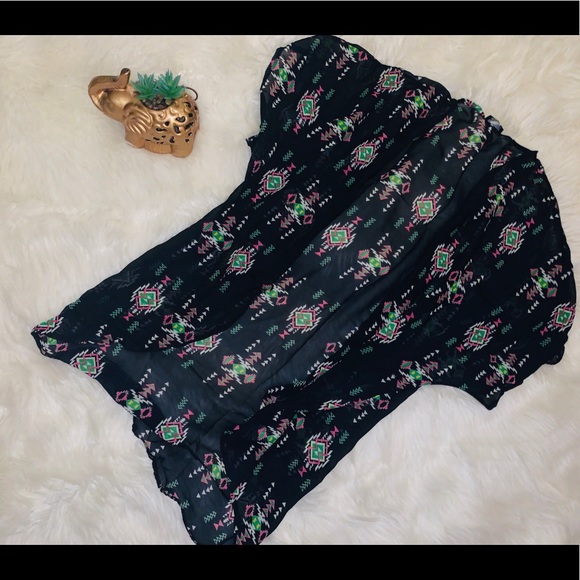 NWOT Beautiful tribal boho cardigan kimono - Picture 1 of 6